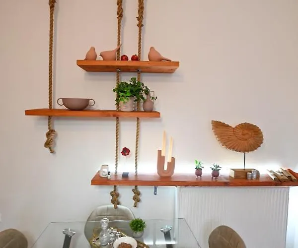 Popi's House 干尼亞